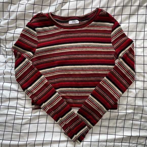 Ultra Crop Striped Sweater - Picture 3 of 5